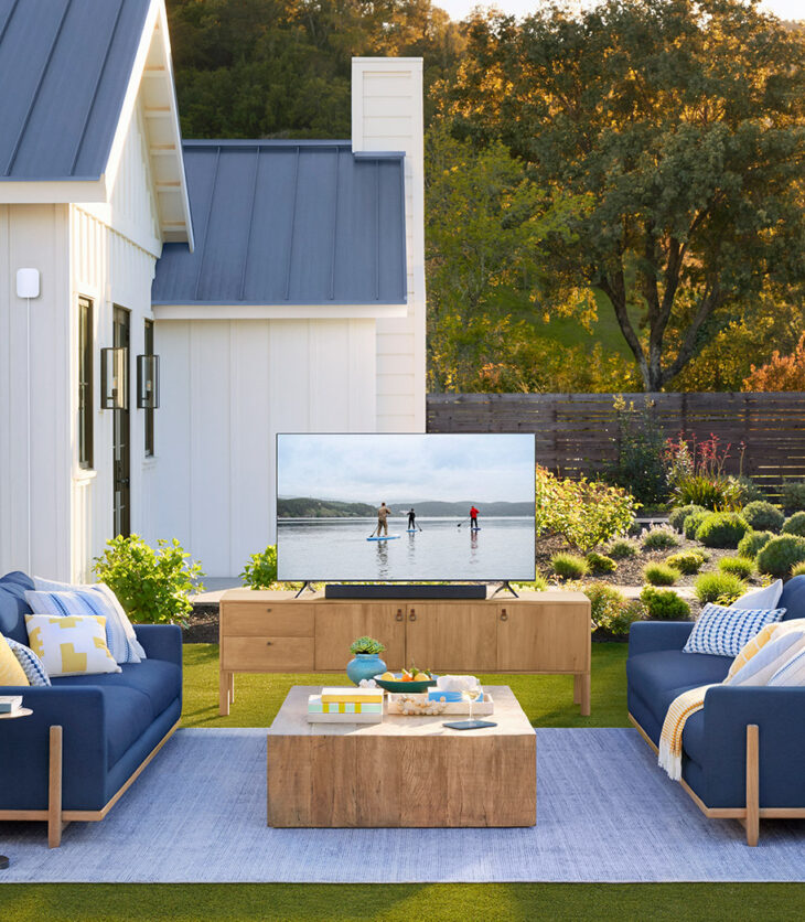 eero Outdoor 7 - Living Room in the Backyard